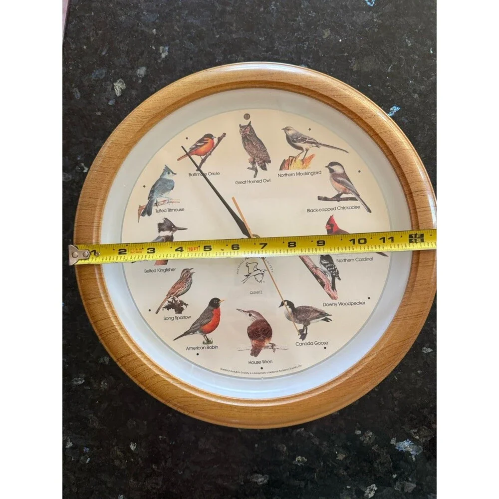 VINTAGE National Audubon Society Singing Bird Clock 13
